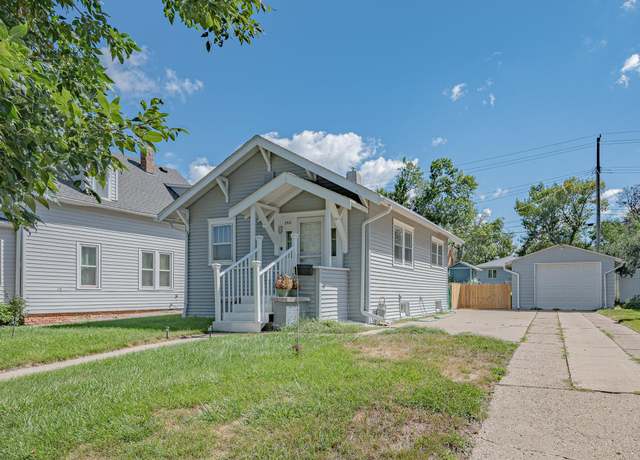 Property at 2512 S Cornelia St, Sioux City, IA 51106, 2 beds, 1 bath