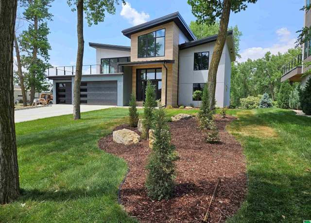 Property at 487 Bay Hl, Dakota Dunes, SD 57049, 4 beds, 4 baths