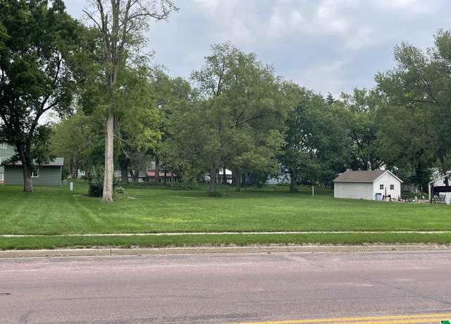 Property at 415 W Main, Vermillion, SD 57069