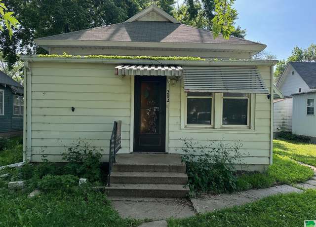 Property at 202 N 4th Ave, Washta, IA 51061, 2 beds, 1 bath