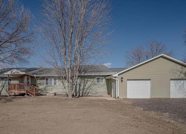 Property at 4260 N Highway 105, No. Sioux City, SD 57049, 5 beds, 3 baths
