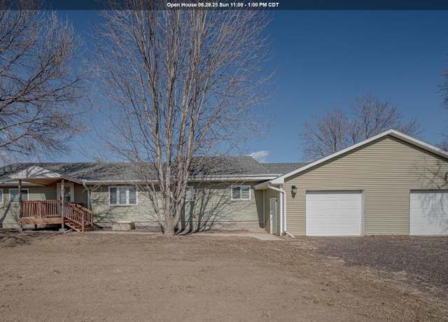 Property at 4260 N Highway 105, No. Sioux City, SD 57049, 5 beds, 3 baths