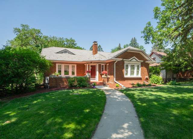 Property at 2403 E Solway St, Sioux City, IA 51104, 4 beds, 3 baths