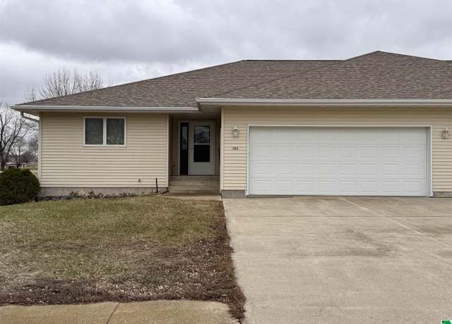 Property at 301 Brookside Dr Unit A, Kingsley, IA 51028, 4 beds, 3 baths