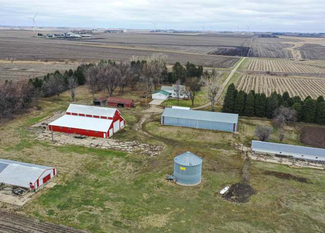 Property at 47496 160th St, Remsen, IA 51050, 4 beds, 3 baths