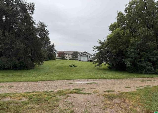 Property at Lot G-2 103 Carr St, Vermillion, SD 57069