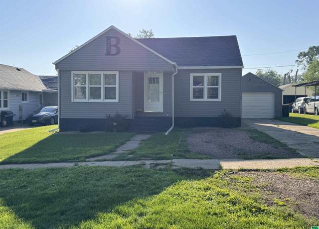 Property at 419 Main St, Kingsley, IA 51028, 3 beds, 1 bath