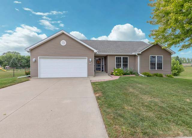 Property at 507 Forest View Ave, Sioux City, IA 51103, 4 beds, 3 baths