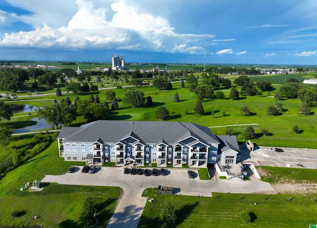 Property at 201 Sunrise Park Rd #116, Storm Lake, IA 50588, 2 beds, 2 baths