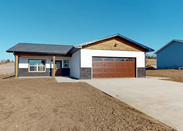 Property at 888 Aster Dr, Cherokee, IA 51012, 3 beds, 2 baths
