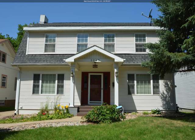 Property at 3245 Jennings St, Sioux City, IA 51104, 4 beds, 2 baths
