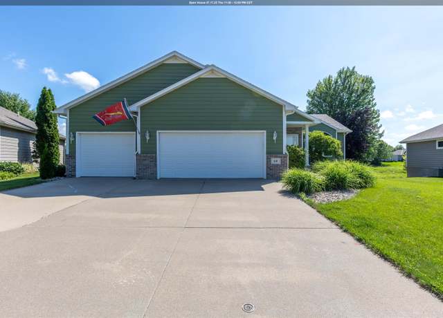 Property at 618 Prairie Blvd, Dakota Dunes, SD 57049, 4 beds, 3 baths