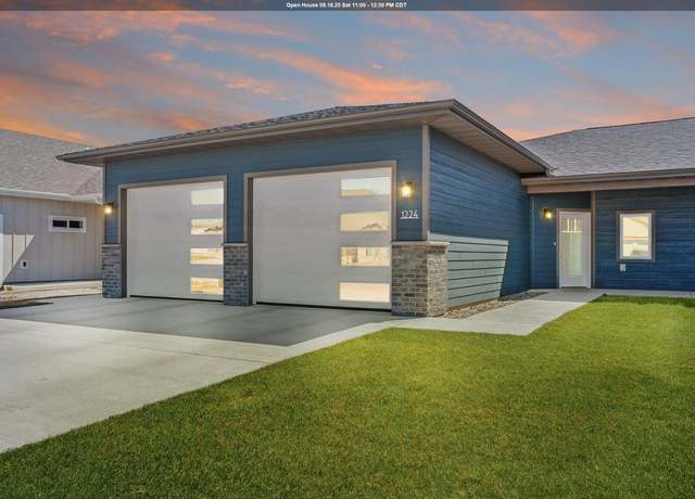 Property at 1224 Zitkala Sa Trl, Vermillion, SD 57069, 3 beds, 2 baths