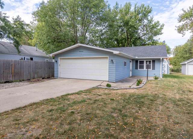 Property at 716 14th St, Onawa, IA 51040, 2 beds, 1 bath