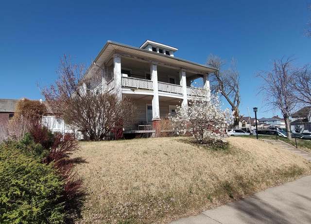 Property at 1117-19 Jones St, Sioux City, IA 51105, 6 beds, 2.5 baths