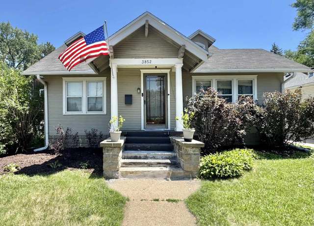 Property at 3852 Jackson St, Sioux City, IA 51104, 3 beds, 2 baths