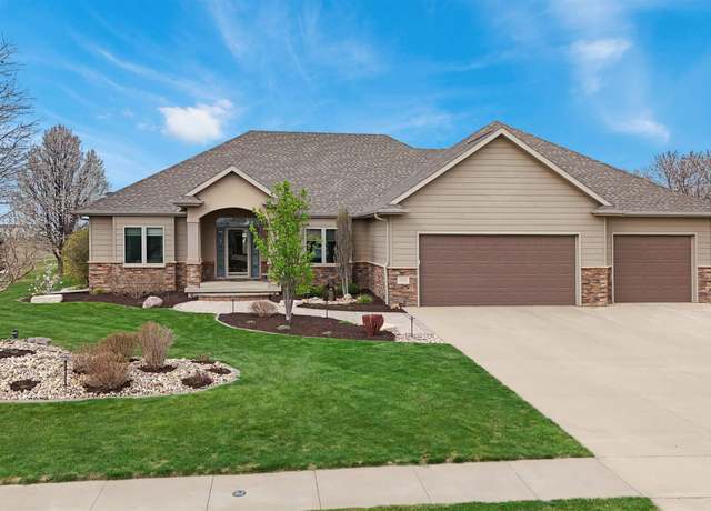 Property at 6765 Cantebury Ct, Sioux City, IA 51106, 6 beds, 3.5 baths