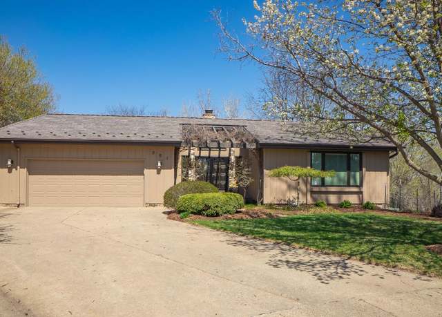 Property at 501 N Briar Path, Sioux City, IA 51104, 3 beds, 3 baths