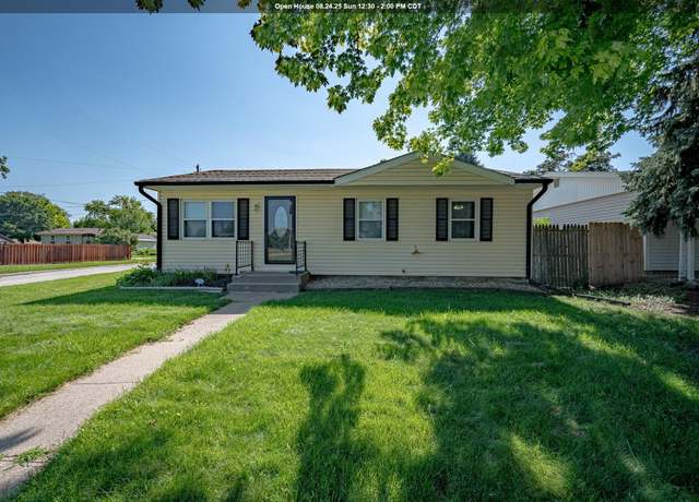 Property at 2136 Hanford St, Sioux City, IA 51109, 3 beds, 1.5 baths