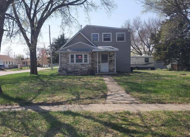 Property at 1600 Whitcher St, Sioux City, IA 51109, 4 beds, 2 baths