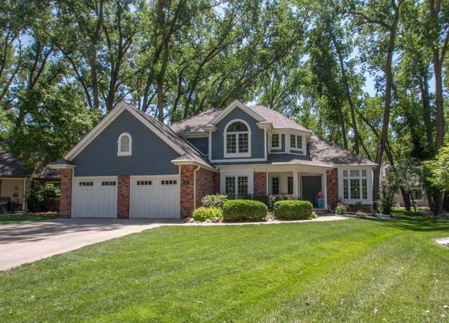 Property at 432 Glen Eagle Ct, Dakota Dunes, SD 57049, 4 beds, 3.5 baths
