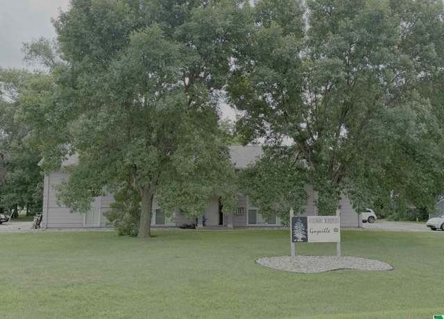 Property at 201 Wicker St, Gayville, SD 57031, 15 beds, 7 baths