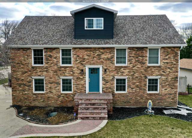 Property at 424 South Ridge Dr, South Sioux City, NE 68776, 3 beds, 3.5 baths