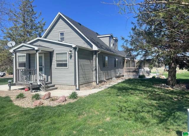 Property at 88448 583 Ave, Newcastle, NE 68757, 3 beds, 2 baths