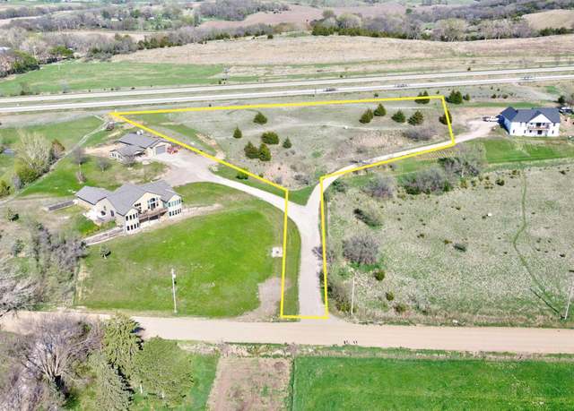 Property at 3930 Smith River Rd, Sioux City, IA 51108