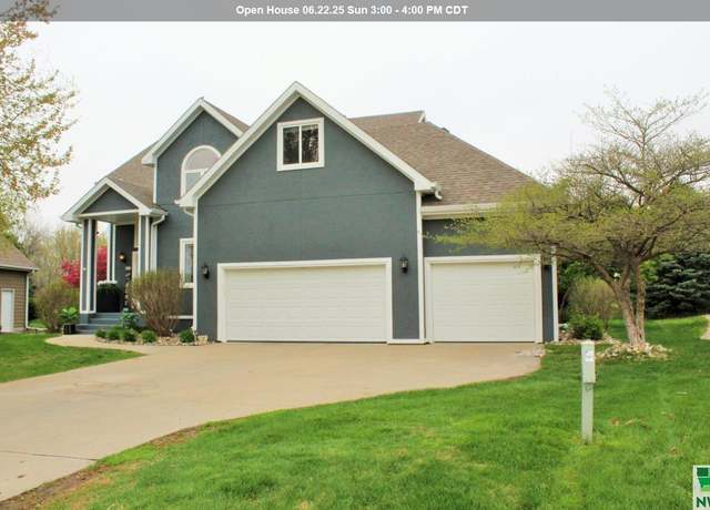 Property at 312 Inverness Trl, Dakota Dunes, SD 57049, 5 beds, 3.5 baths