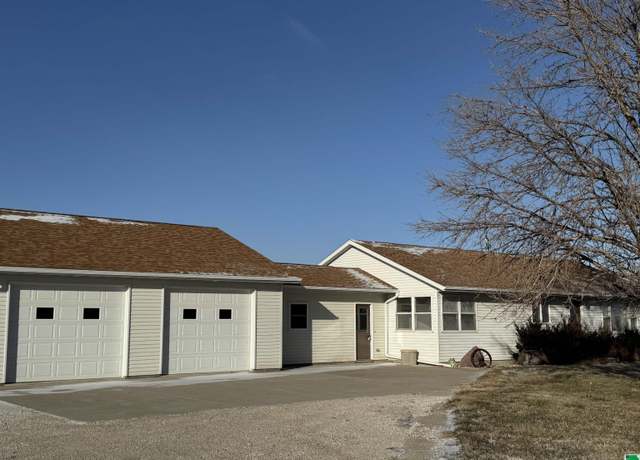 Property at 930 630th St, Storm Lake, IA 50588, 3 beds, 2 baths