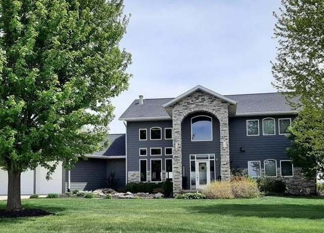 Property at 2490 5th Ave Ave SE, Lemars, IA 51031, 5 beds, 3.5 baths