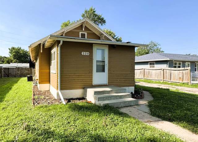 Property at 220 E 27th St, South Sioux City, NE 68776, 1 bed, 1 bath