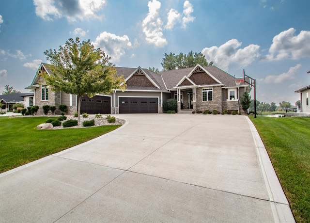 Property at 874 N Spanish Bay, Dakota Dunes, SD 57049, 5 beds, 3.5 baths