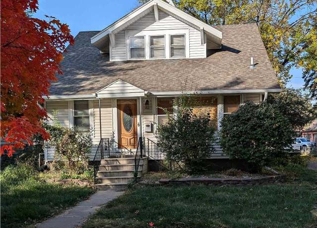 Property at 1219 S Cornelia St, Sioux City, IA 51106, 3 beds, 1.5 baths
