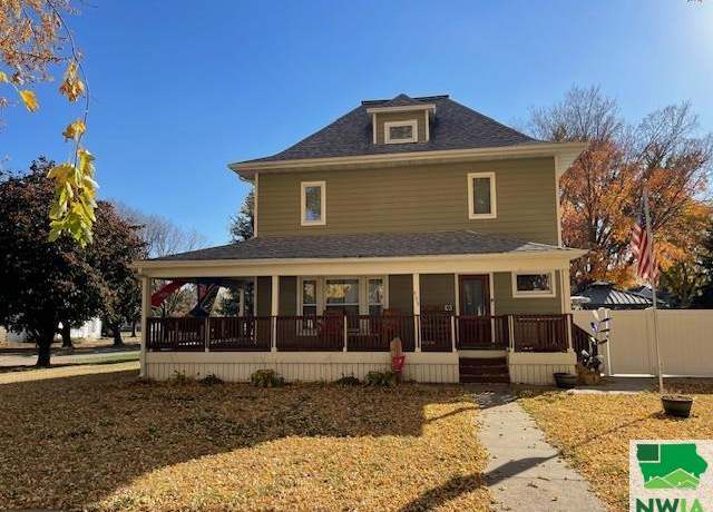 Property at 509 E Spruce St, Marcus, IA 51035, 4 beds, 2 baths