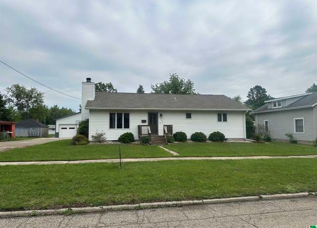 Property at 520 1st Street St SE, Hartley, IA 51346, 3 beds, 2.5 baths