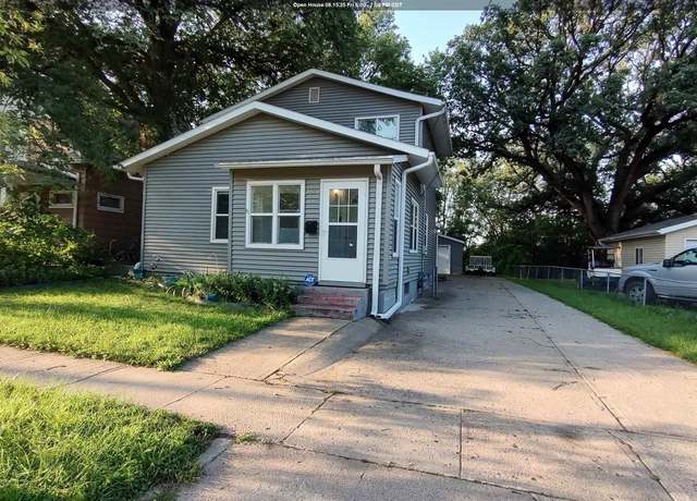 Property at 2804 3rd St, Sioux City, IA 51105, 3 beds, 2 baths