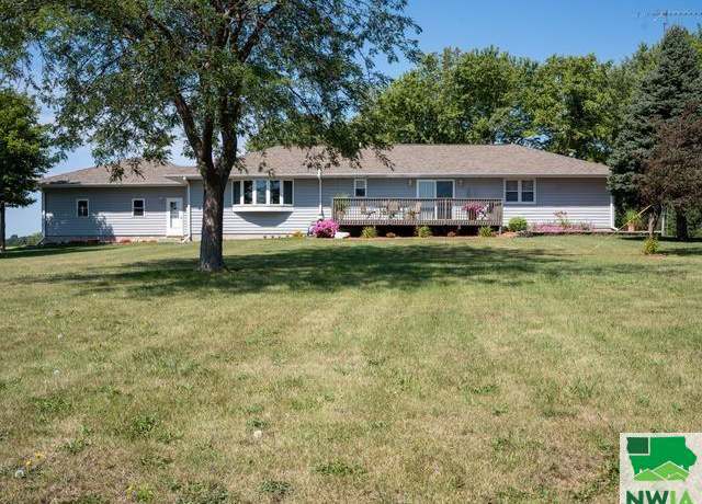 Photo of 40431 150th Ave, Laurens, IA 50554