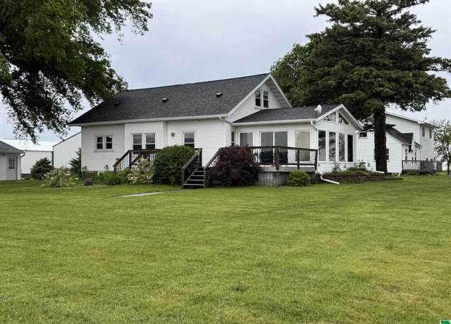 Property at 882 630th St, Storm Lake, IA 50588, 3 beds, 2 baths