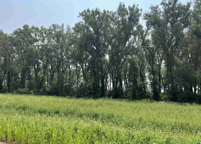Property at 46047 Daniel Pl, Vermillion, SD 57069