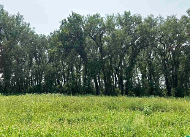 Property at 46043 Daniel Pl, Vermillion, SD 57069