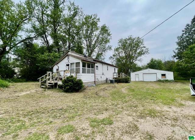 Property at 1632 Erie Dr, Dakota City, NE 68731, 3 beds, 1 bath
