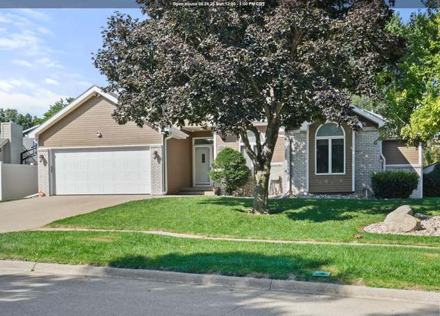 Property at 4605 Hawthorne Dr, Sioux City, IA 51106, 3 beds, 3 baths