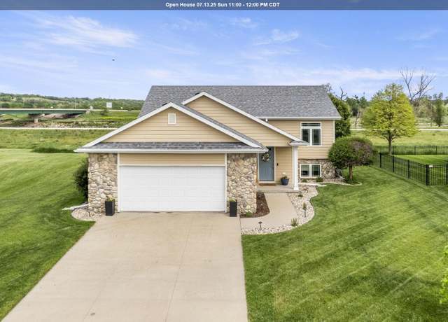 Property at 728 Prairie Blvd, Dakota Dunes, SD 57049, 4 beds, 3 baths