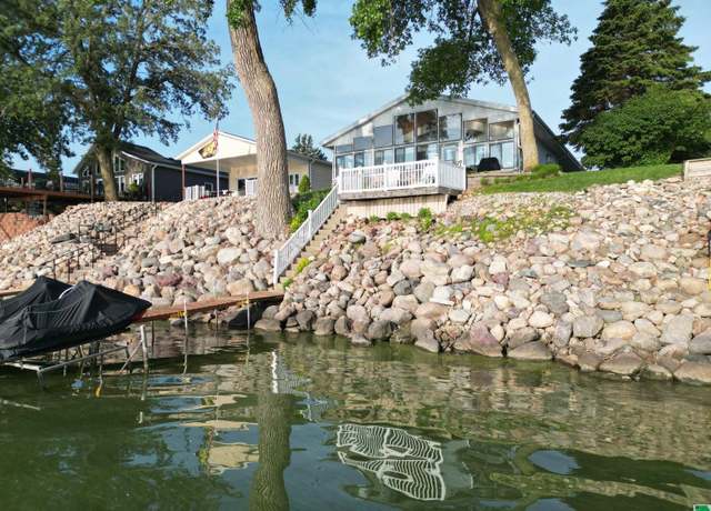 Property at 128 Scott St, Storm Lake, IA 50588, 3 beds, 2 baths