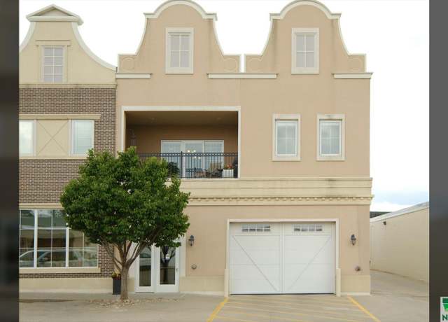 Property at 107 1st Street Ne, Unit #5, Orange City, IA 51041, 2 beds, 2 baths