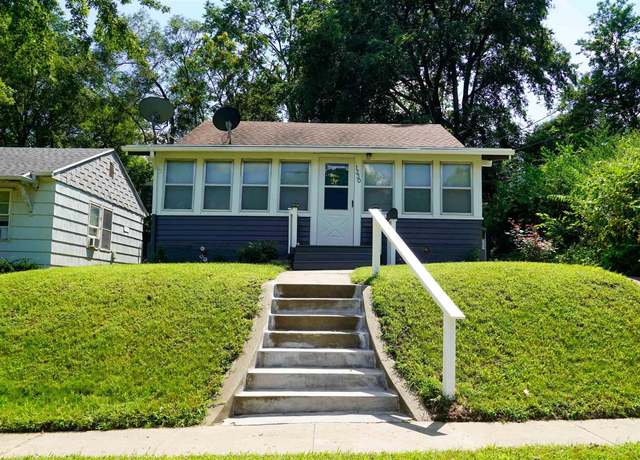 Property at 1330 22nd. St, Sioux City, IA 51104, 3 beds, 1 bath