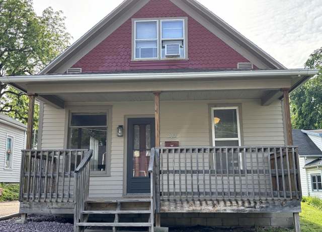 Property at 2020 S Patterson St, Sioux City, IA 51106, 3 beds, 1 bath