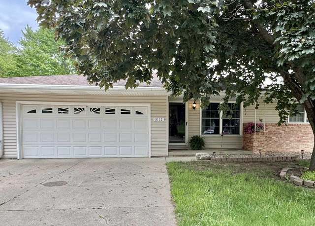 Property at 3112 S Olive St, Sioux City, IA 51106, 4 beds, 2.5 baths